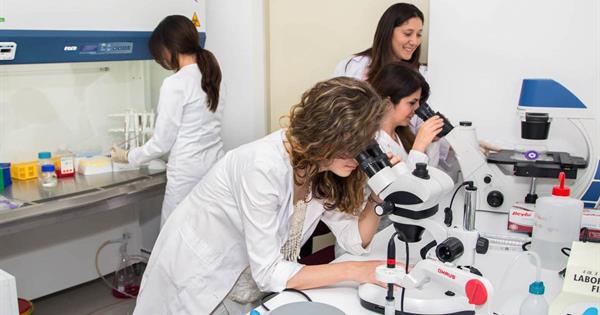 EMU Faculty of Pharmacy to Start Student Admissions for Pharmaceutical Sciences Doctoral Program