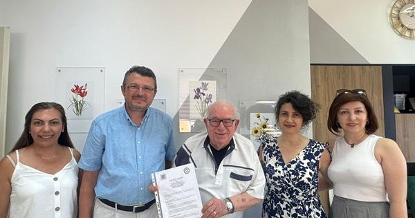 A Protocol was Signed Between the Faculty of Pharmacy and Pharma Mondial