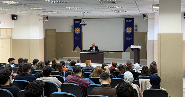 Workshop for Community Pharmacy was Organized with the Pharmacist Sinan Özçelik
