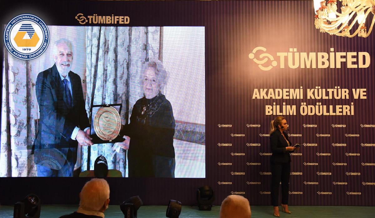 EMU Faculty of Pharmacy Academic Staff  Member Receives an Award From TÜMBİFED 